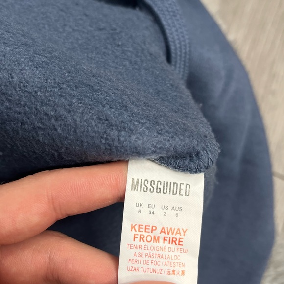 Missguided x Playboy cropped hoodie size 6 - Picture 3 of 5